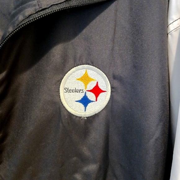 NFL Team Apparel Reebok Steelers windbreaker -- NWT--PRICE FIRM 🎉Host Pick🎉 - Picture 5 of 9